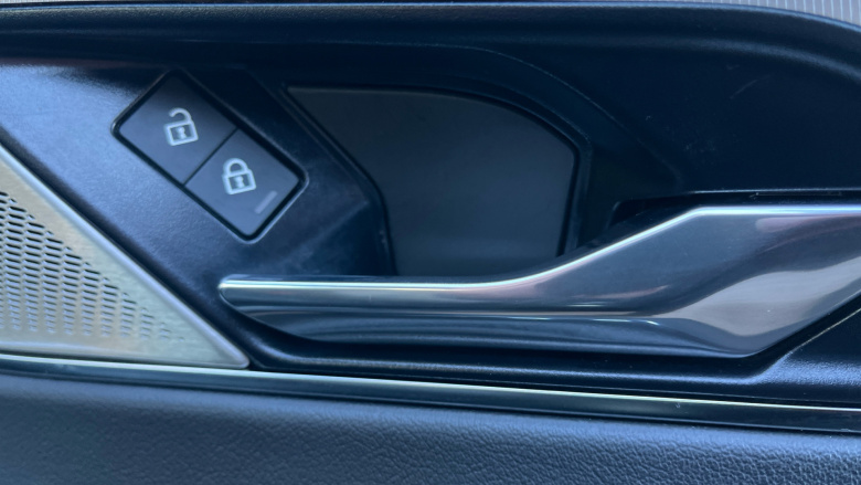 Jaguar F-Pace 2.0 P400e R-Dynamic SE Black 5dr Auto AWD Estate